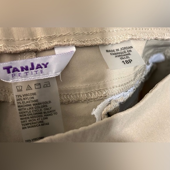 Tanjay size 18P tan pull on pant - Picture 3 of 3